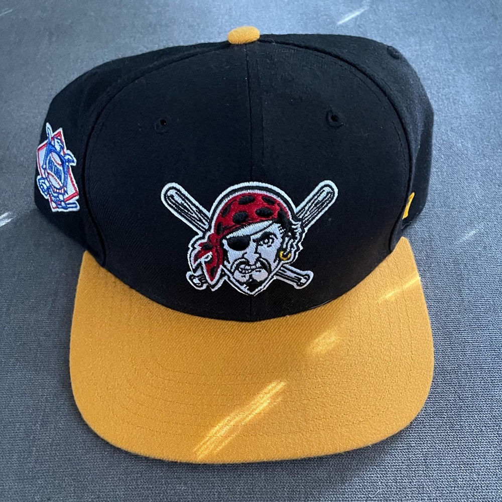 Pittsburgh Pirates SnapBack